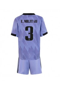 Real Madrid Eder Militao #3 Babytruitje Uit tenue Kind 2022-23 Korte Mouw (+ Korte broeken)